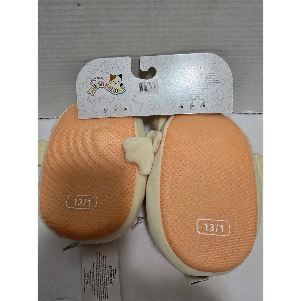Squishmallows Meghan the Bat Plush Slippers Kids Size 13/1 Cream Peach NWT